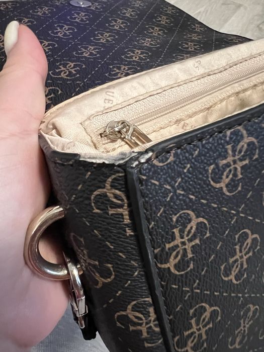 Сумка GUESS коричнева