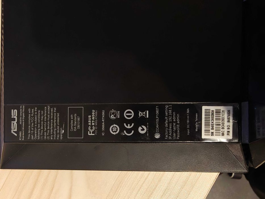 Router Asus RT-N56U - Como novo