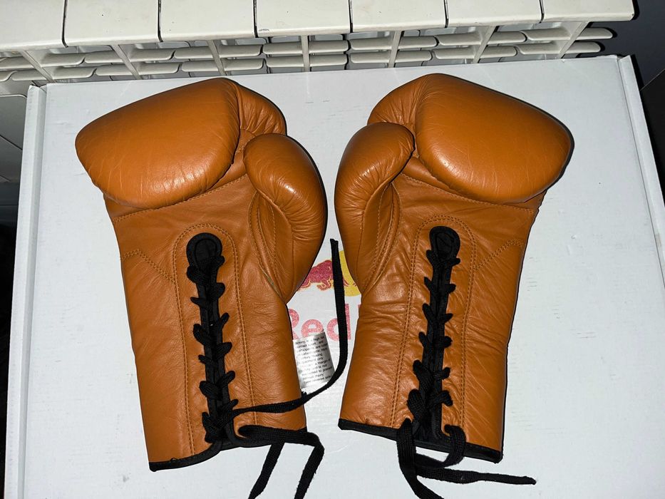 Rękawice bokserskie Century