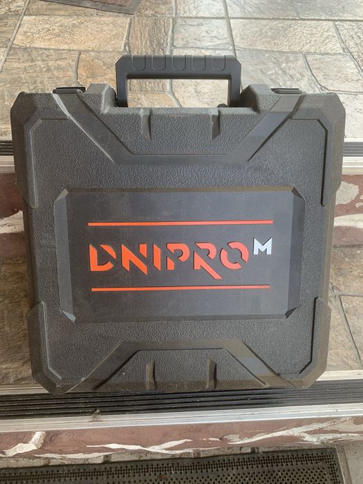 Шуруповерт акумуляторний