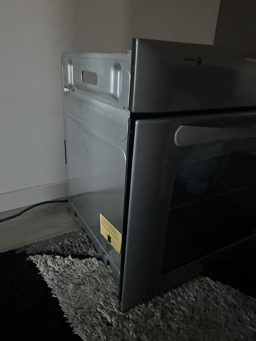 Forno elétrico  de encastrar Fagor