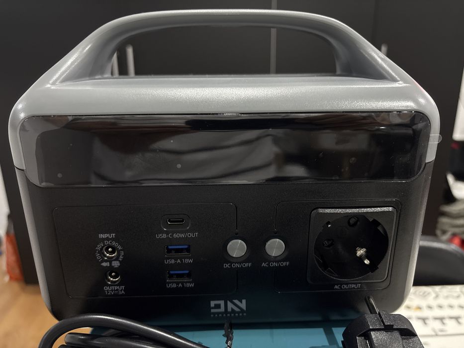 DaranEner NEOZ Estação portátil Nova - 300W 179.2Wh LiFePO4