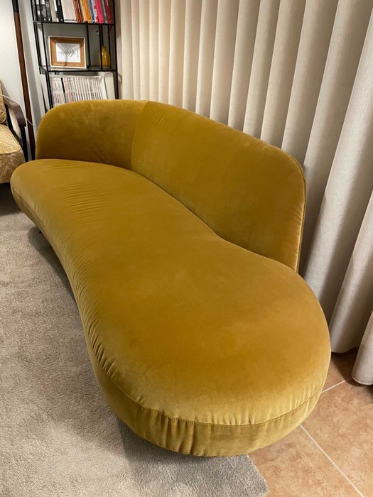 Sofá Veludo Mostarda LaRedoute AMPM