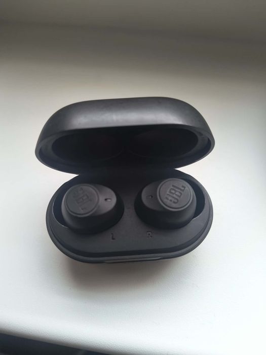 Sluchawki JBL tune125 tws