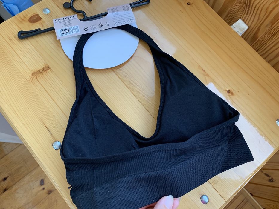 Чорний топ xs з відкритою спинкою в рубчик без застібок, бюстгалтер