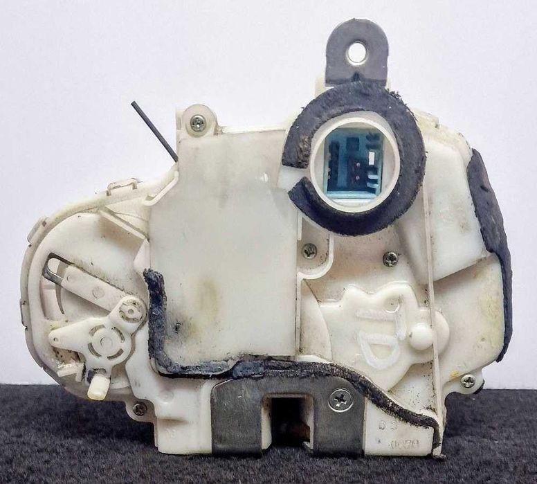 Fechadura / Fecho Porta Trás Direito - HONDA CIVIC VIII Hatchback