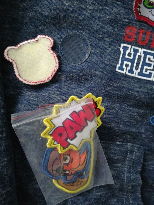 Sweater com patrulha pata em velcro