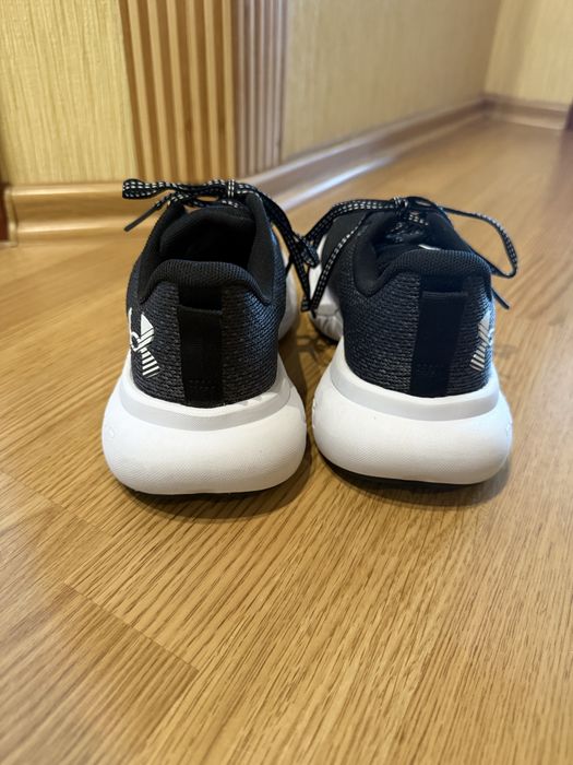 Under Armour кроссовки для бега infinite black/white р.37-38 женские