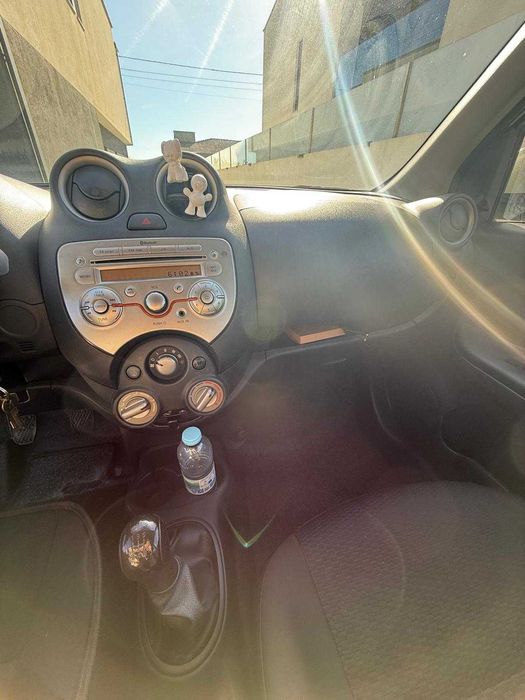Nissan Micra 2013 – Edição Especial 30 Anos | Apenas 75.000 km | Branco Pérola