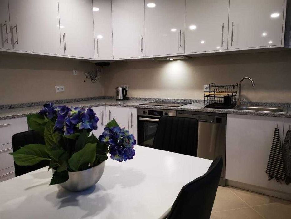 Apartamento T3 com garagem novo