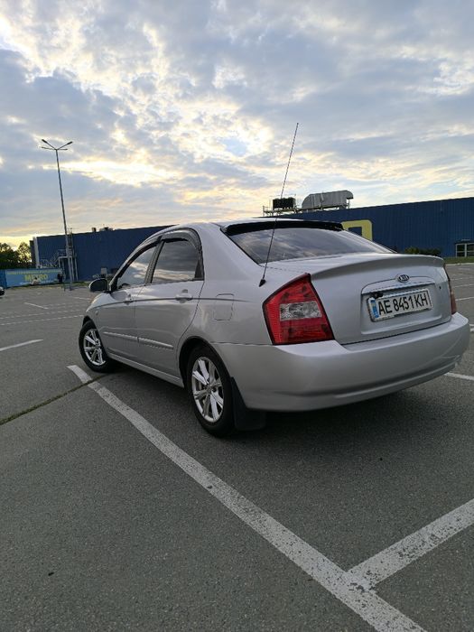 KIA CERATO 2004 рік  1.6