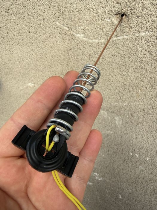 Вуса на дрони ( замикачі )