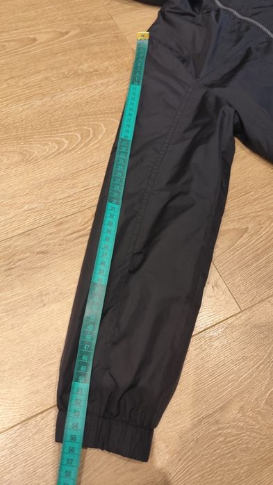 Kurtka przeciwdeszczowa Reserved r. 152