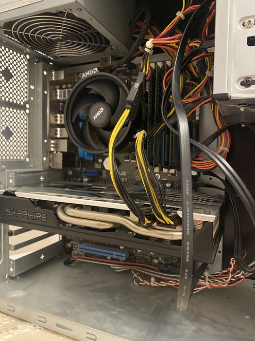 Ігровий пк /intel core i5 2320/8gb ddr3/rx580 4gb sapphire nitro+/ssd