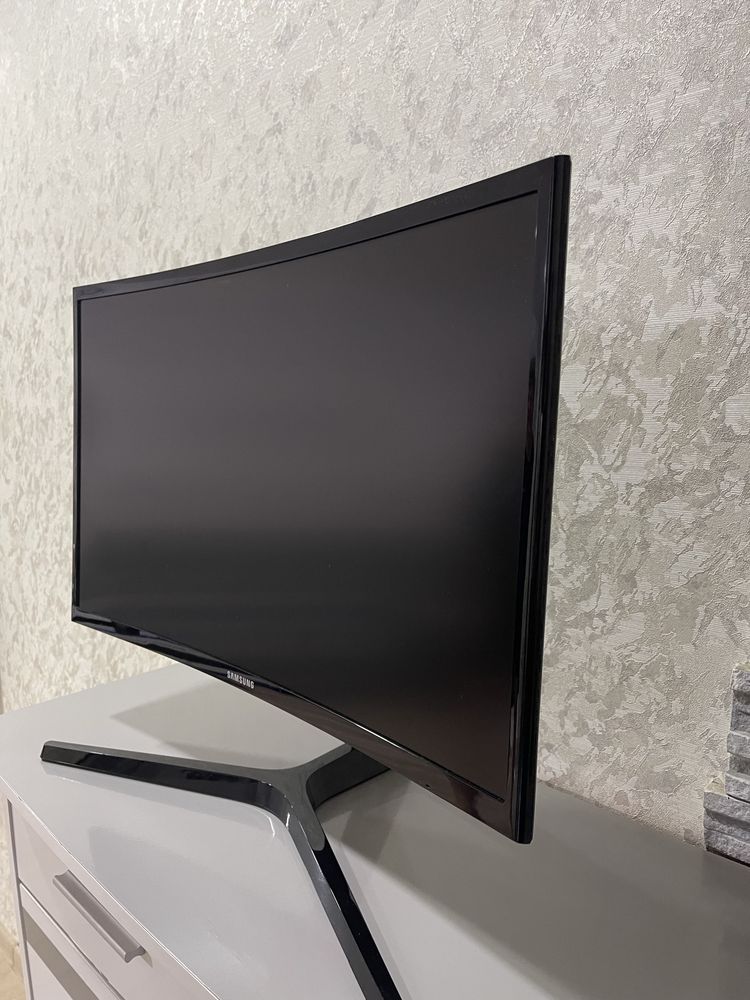 Монитор изогнутый LED, Samsung Odyssey. 24’: 4 500 грн. - Монітори ...