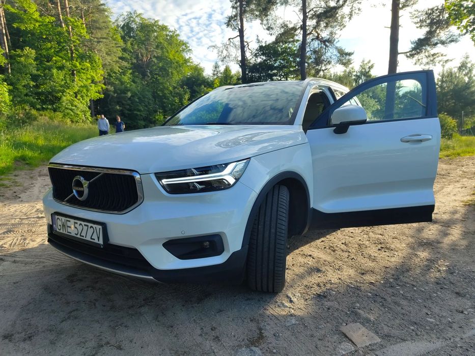 Volvo XC 40 Volvo XC40 bogate wyposażenie, ASO