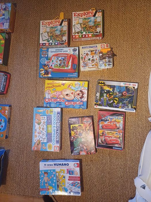 Jogos infantis e puzzels varios