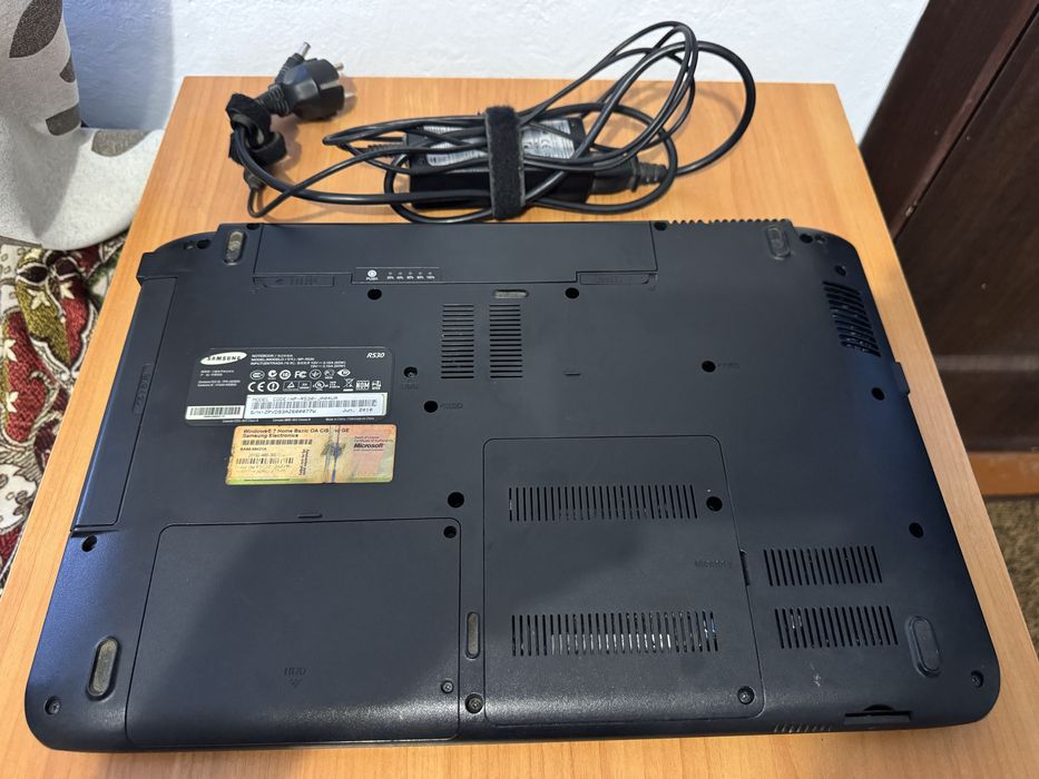 Ноутбук Samsung r530
