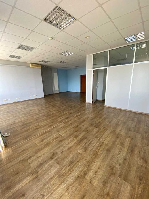Оренда Приміщення Під Офіс Солом'янський район !!!ПОСТІЙНЕ ЕЛЕКТРОПОСТАЧАННЯ!!!