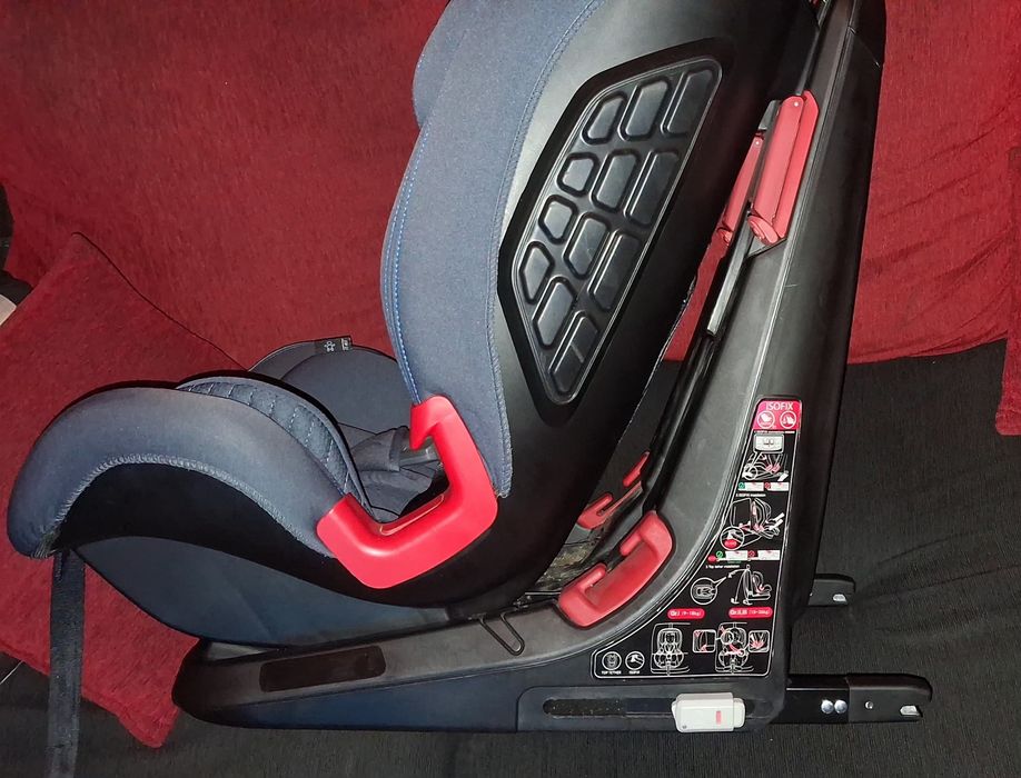 Cadeira Auto Chicco Akita Fix ISOFIX