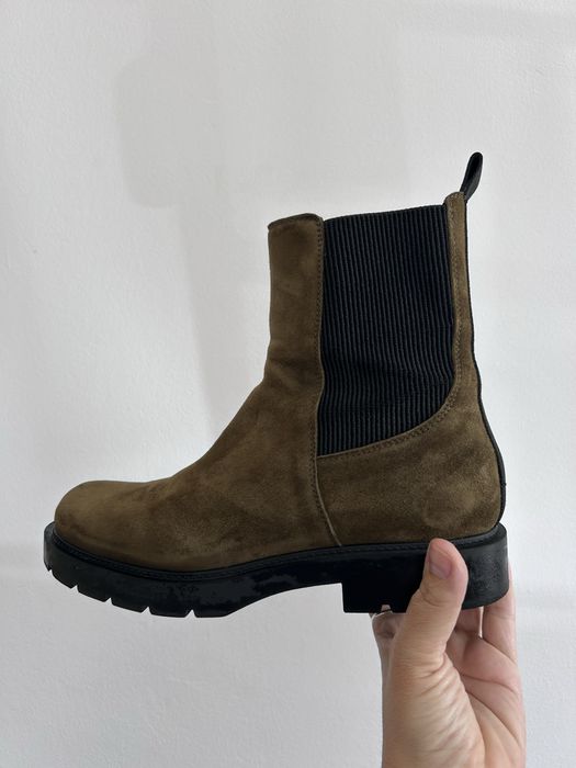Botas camurça - verde seco (pouco usadas)