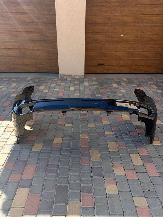 Продам задній бампер Toyota Land Cruiser Prado 150 (оригінал)