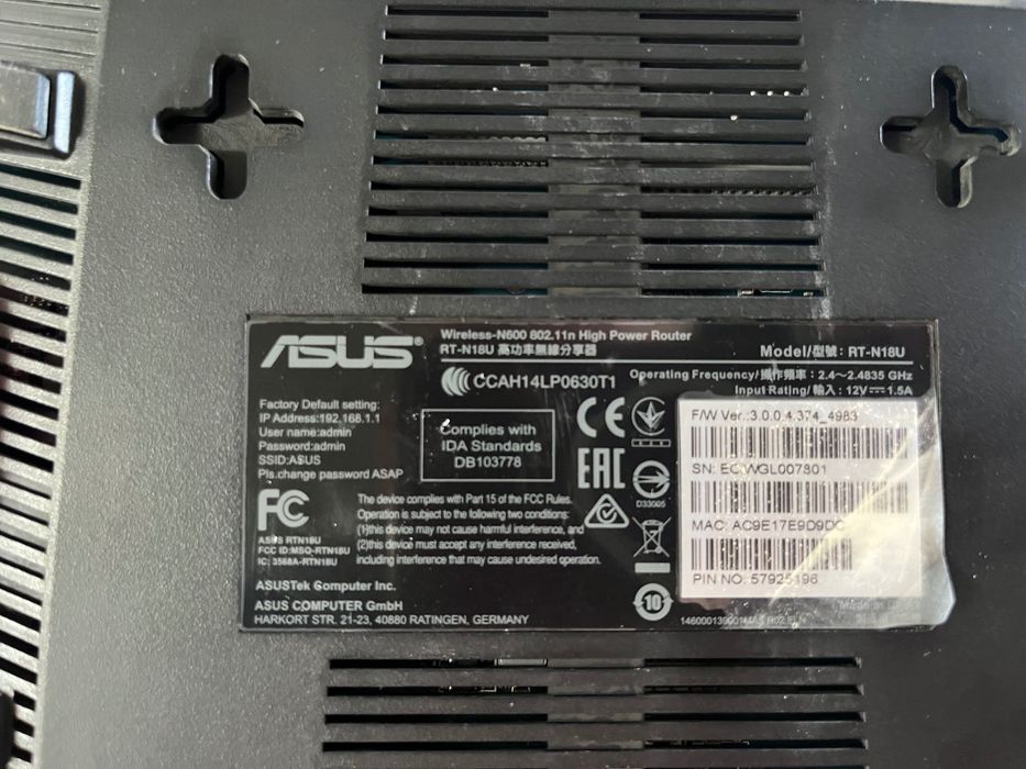 ASUS RT-N18U – router 2,4 GHz 600 Mb/s