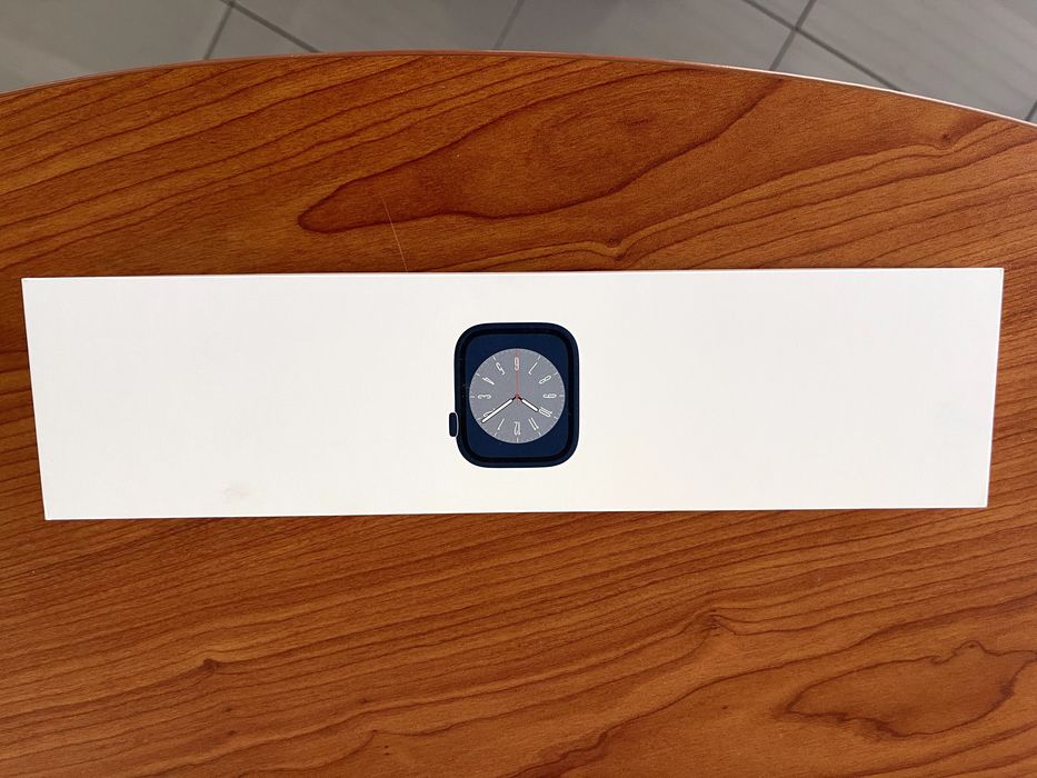 Apple Watch 8 Series 45mm GPS c/ Caixa Completa