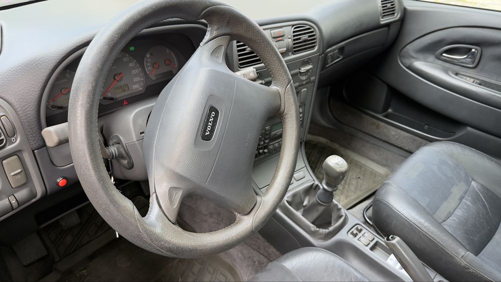 Volvo v40 carrinha 1.6 gasolina