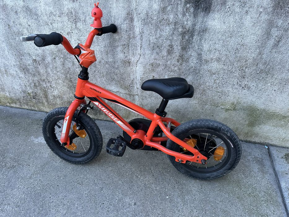 Specialized hot rock roda 12