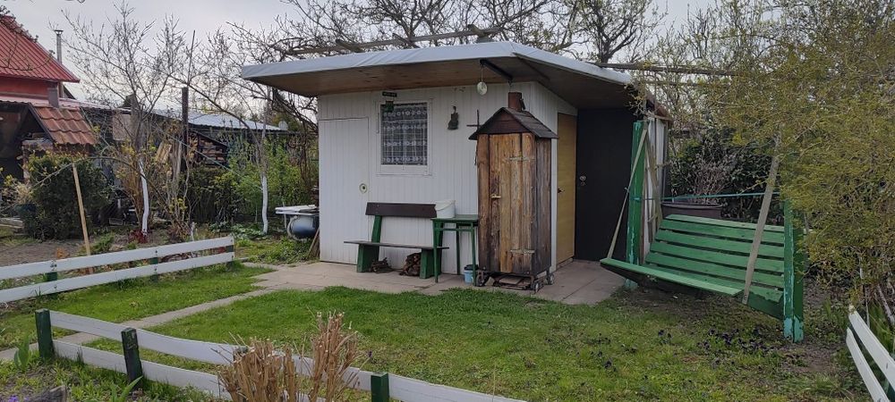 Sprzedam działkę ogrodową