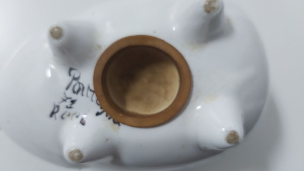 Porco mealheiro muito antigo