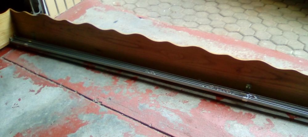 sanefa para cortinados com 2,50cm.