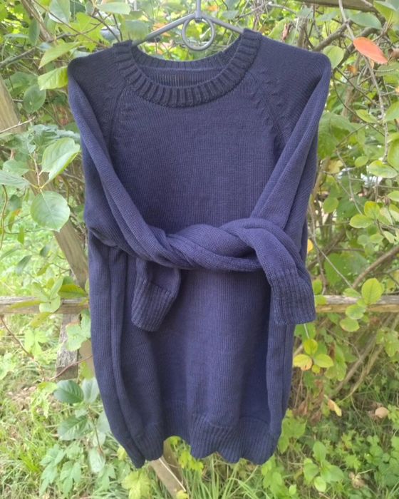 Чоловічий светр ручної роботи