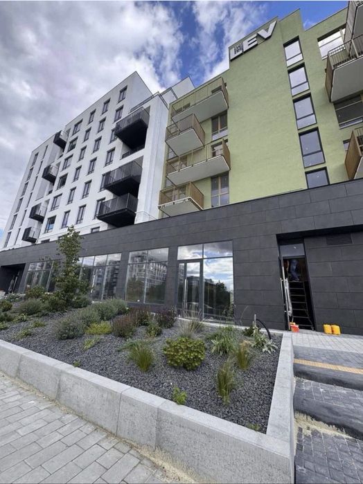 Оренда фасадного приміщення 123 м2  LUX GALLERY, ЖК HYGGE LUX