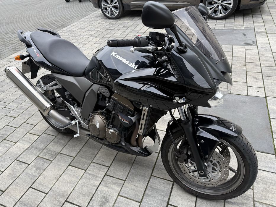 Kawasaki Z750 S lekko uszkodzony 23 tys km
