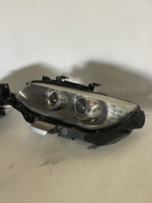 Farois bi xenon direcionais E92 E93 LCI