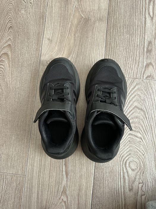 Дитячі кросівки Adidas