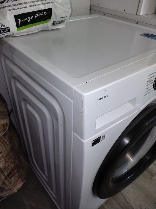 Máquina lavar roupa