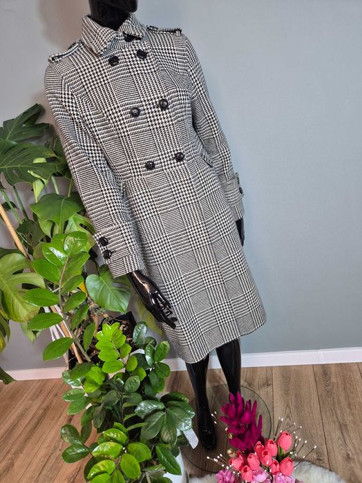 Elegancki płaszcz damski Orsay XL 42 biały czarny w pepitkę