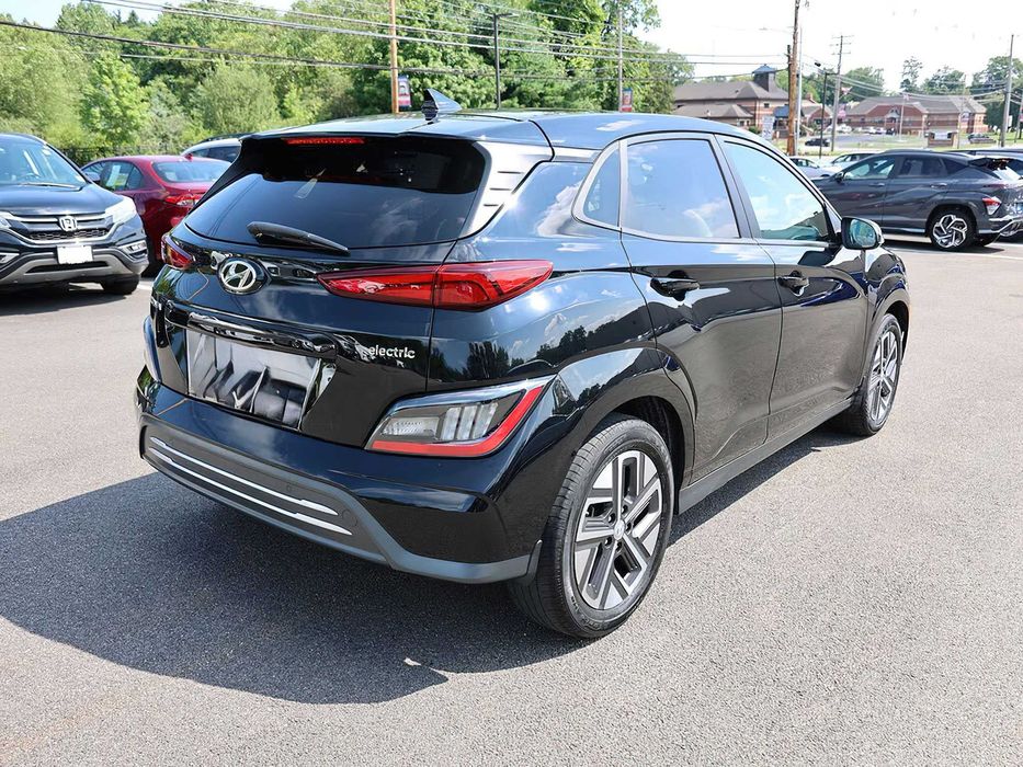 Hyundai Kona Limited      2023