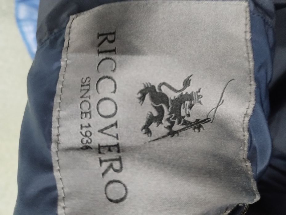 Kurtka Riccovero Norwegia  lekko ocieplane Ciemny na granat Rękawy cza