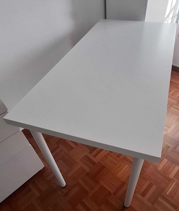 Mesa Secretária IKEA | Data Limite 04 de Julho