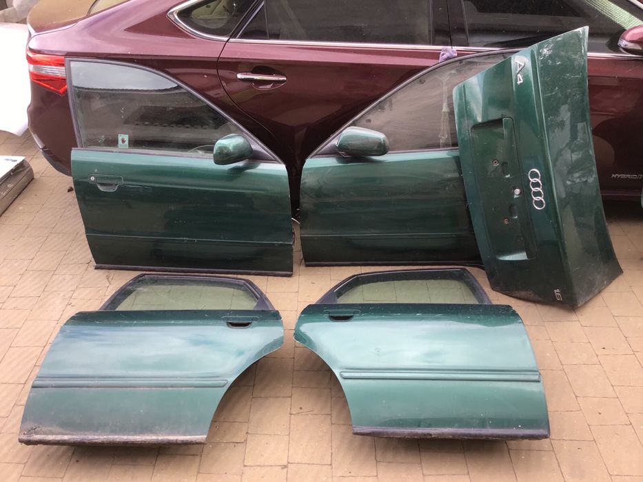 Двери Audi a4