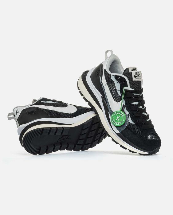 Жіночі кросівки Nike VaporWaffle Sacai "Black/White" Розміри 36-41