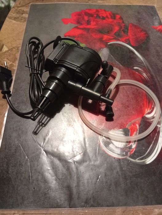 Акваріумний насос помпа