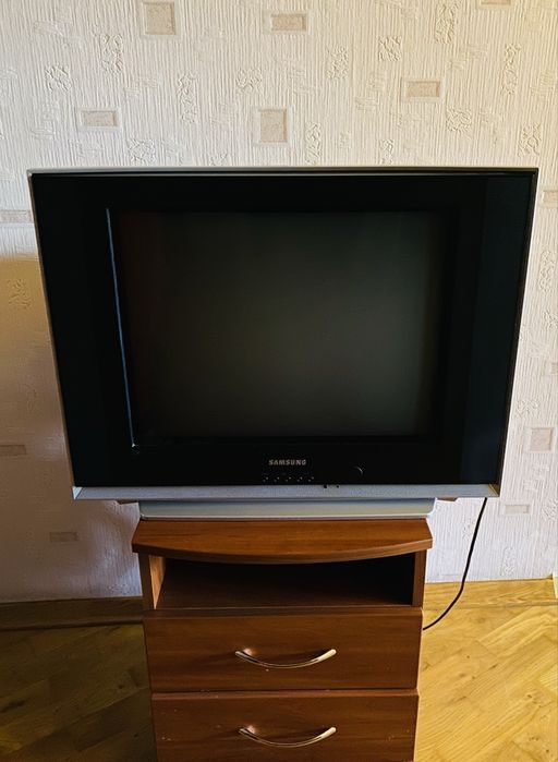 Терміново! Телевізор Samsung CS-21Z45ZGQ, 21ʼ
