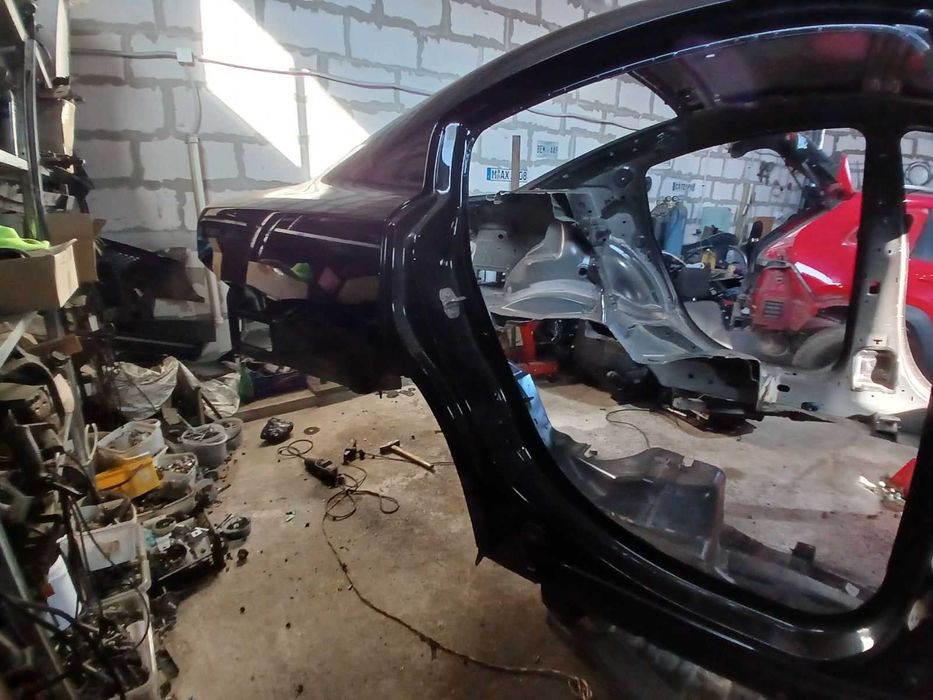 Dodge Charger Чарджер Разборка  Комплект четверть чверть Передня Поріг