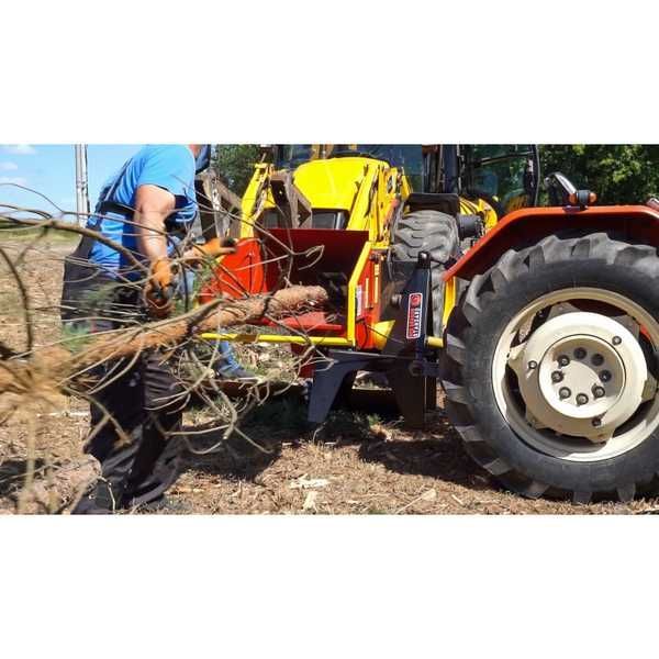 Rębak walcowy R-60 WOM do gałęzi 55 mm