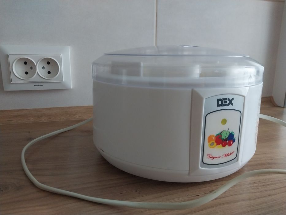 Йогуртниця DEX. Йогуртница.